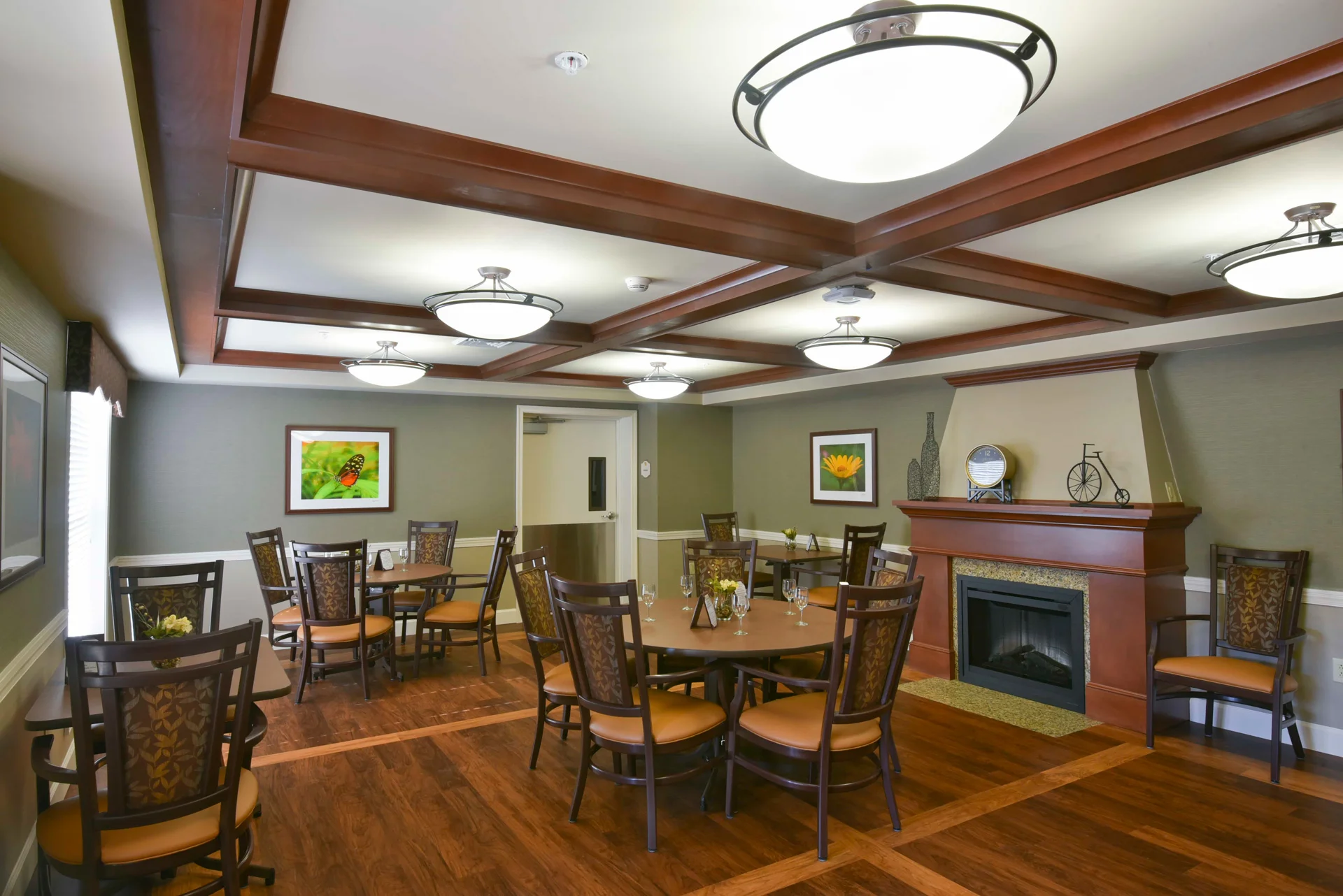 Dining-Area-1000x563