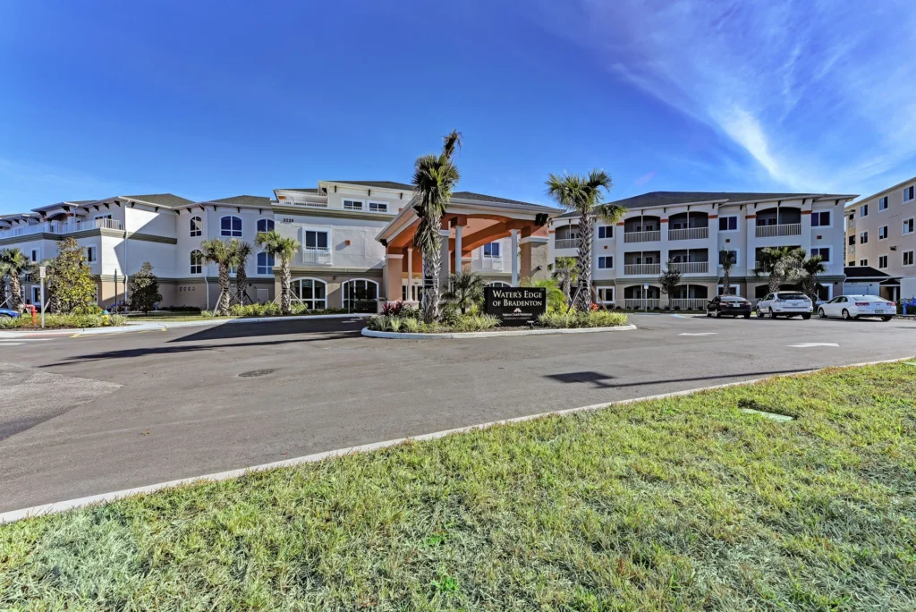 National-Church-Residences-Waters-Edge-Of-Bradenton-Ii-1